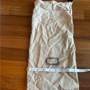 💯 Authentic Gucci Cover bag